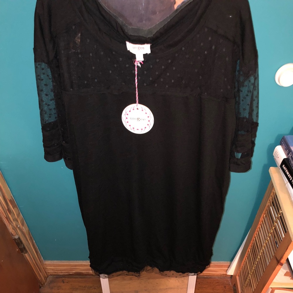Umgee Black Top